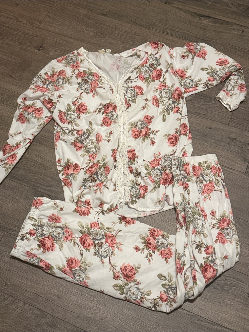 Victoria's Secret White Floral Lace-Trim Pajama Set - Pink Rose Print